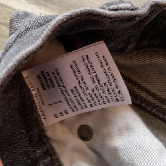 American Eagle black distress jeans - Picture 3 of 3